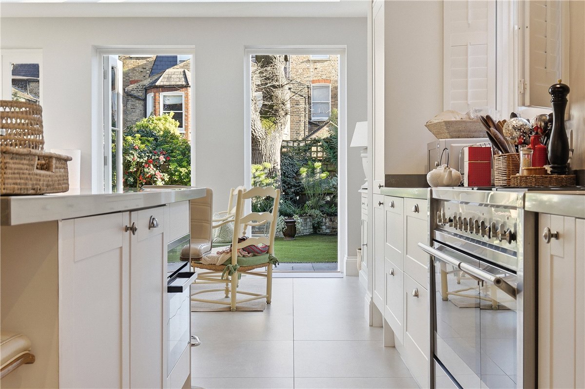 6 bedroom House, Doneraile Street, London, SW6 - Let Agreed, Image 2