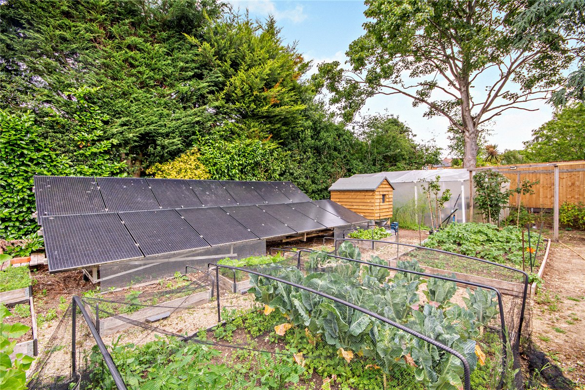4 bedroom House, Battery End, Newbury, RG14 - Sold STC, Image 24