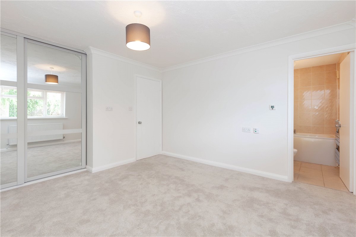 4 bedroom Bungalow, Shakespeare Drive, Bicester, OX26 - , Image 18