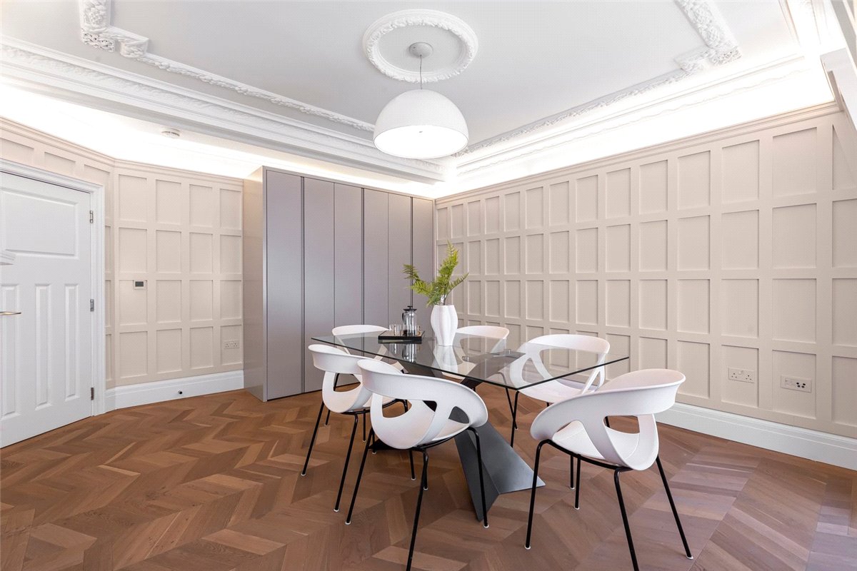 3 bedroom Flat, Weymouth Street, Marylebone, W1G - Available, Image 12