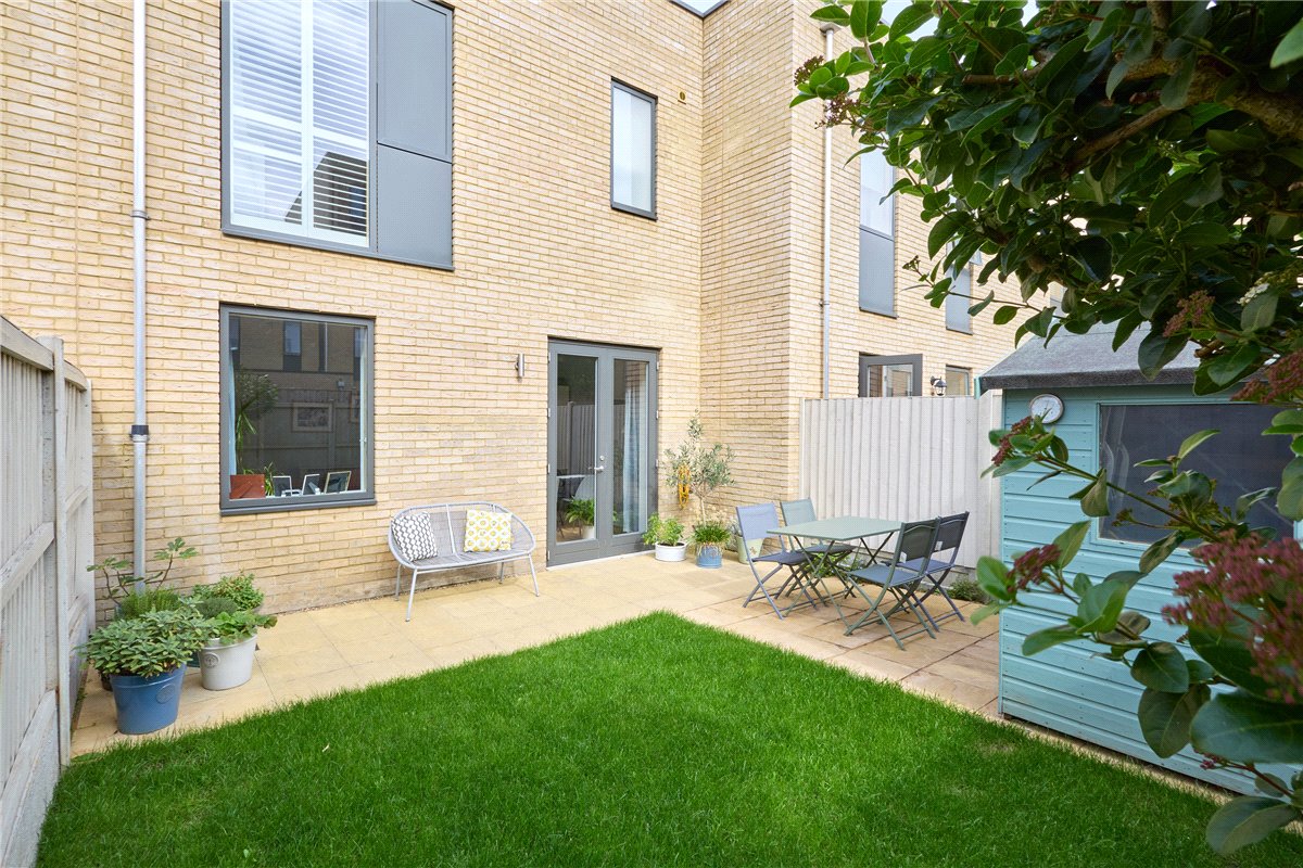 2 bedroom House, Forbes Close, Trumpington, CB2 - Sold, Image 2