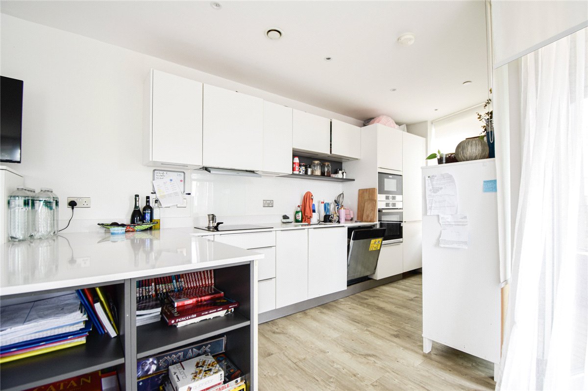 2 bedroom Flat, The Oak Building, Rudduck Way, CB3 - Let Agreed, Image 2