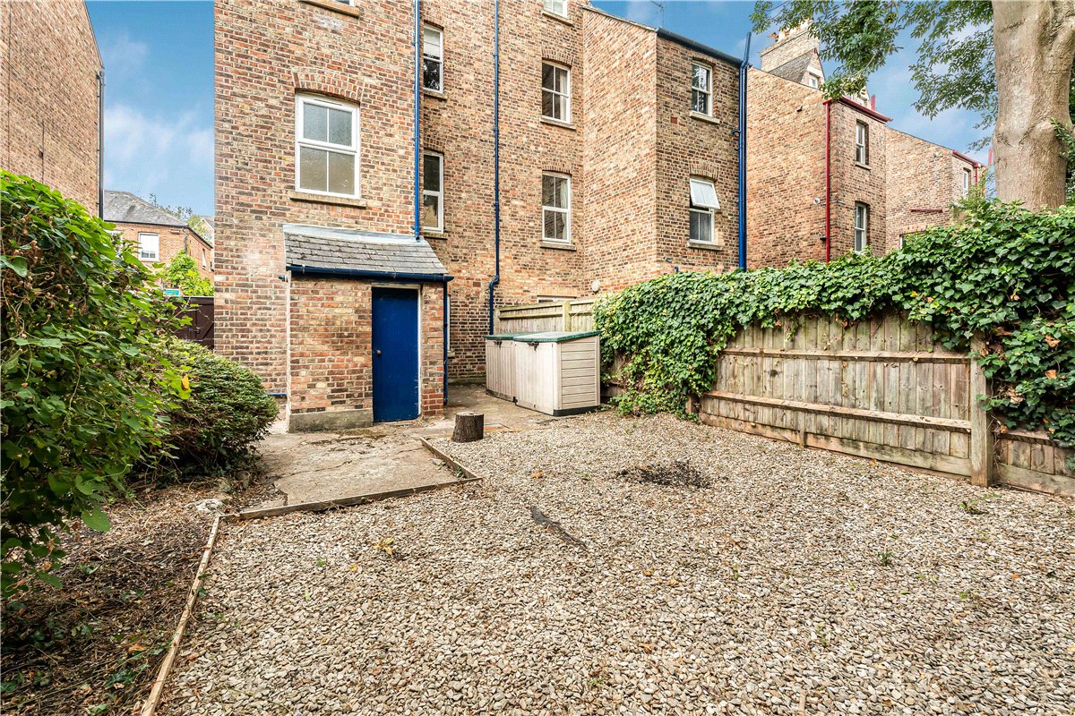 2 bedroom Flat, Walton Crescent, Oxford, OX1 - Let Agreed, Image 20