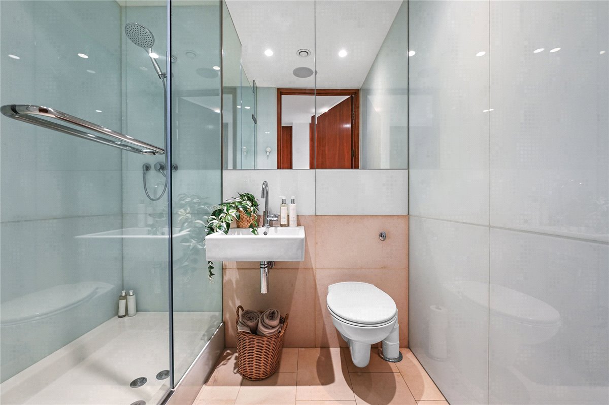 3 bedroom Flat, Oval Road, London, NW1 - Available, Image 4