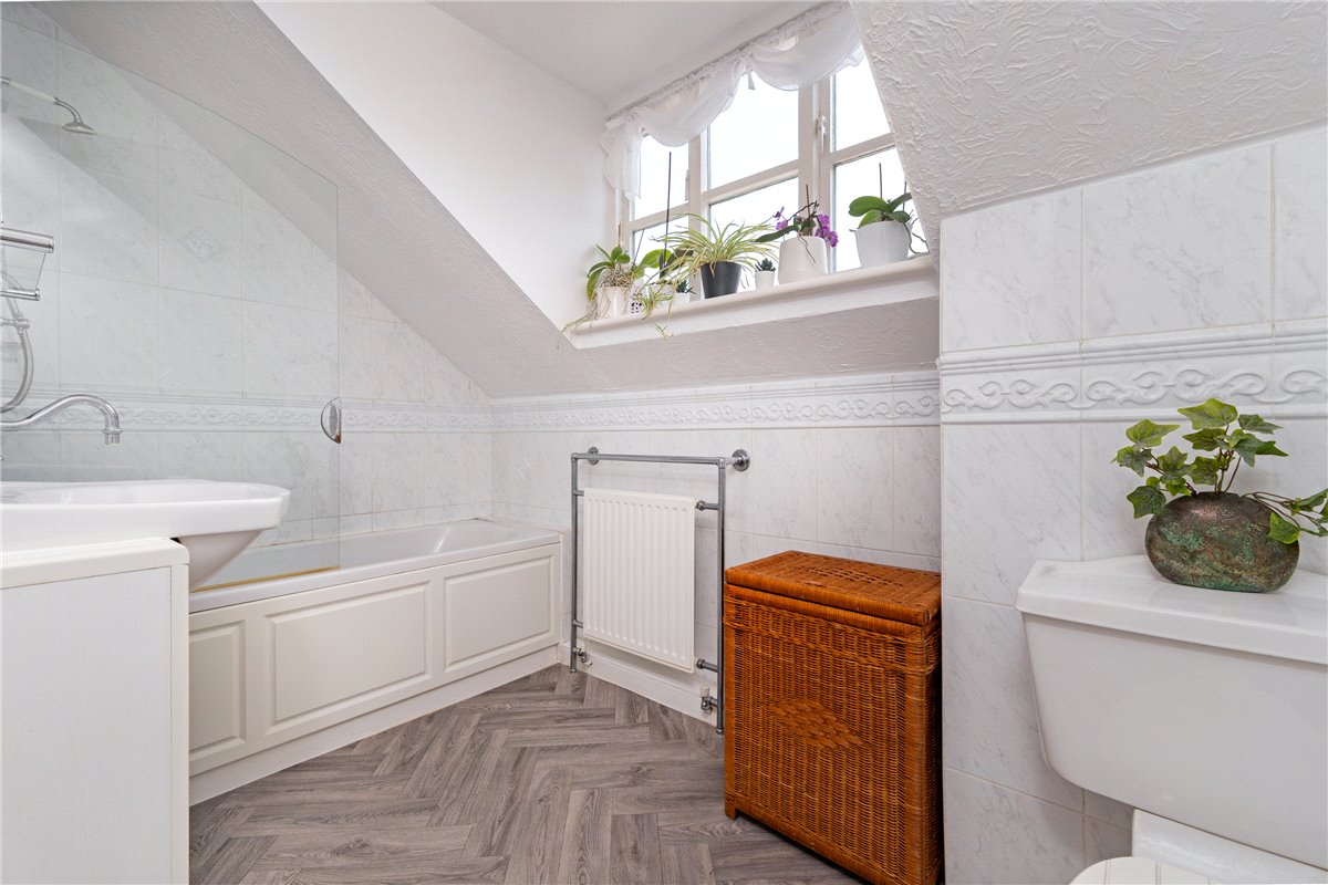 4 bedroom House, Church Lane, Kingston, CB23 - Sold STC, Image 9
