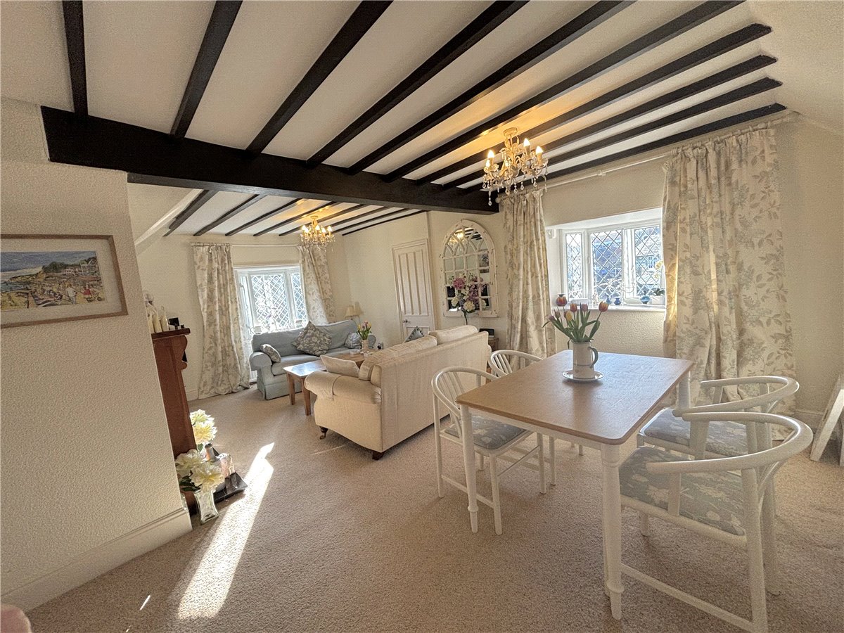5 bedroom House, Eastcliff Road, Shanklin, PO37 - Available, Image 6