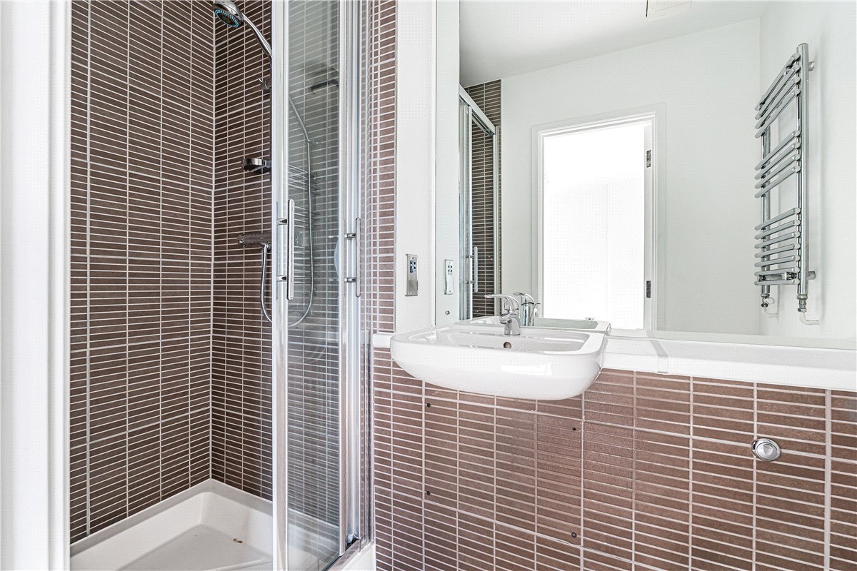 2 bedroom Flat, Park Village East, London, NW1 - Available, Image 7