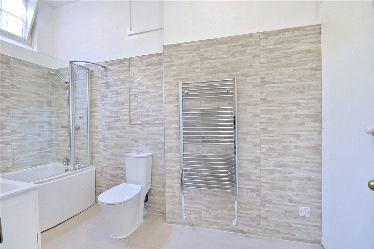 2 bedroom Flat, Kew Green, Richmond, TW9 - Let Agreed, Image 11
