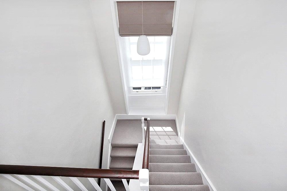 2 bedroom Maisonette, Manchester Street, Marylebone, W1U - Let Agreed, Image 7