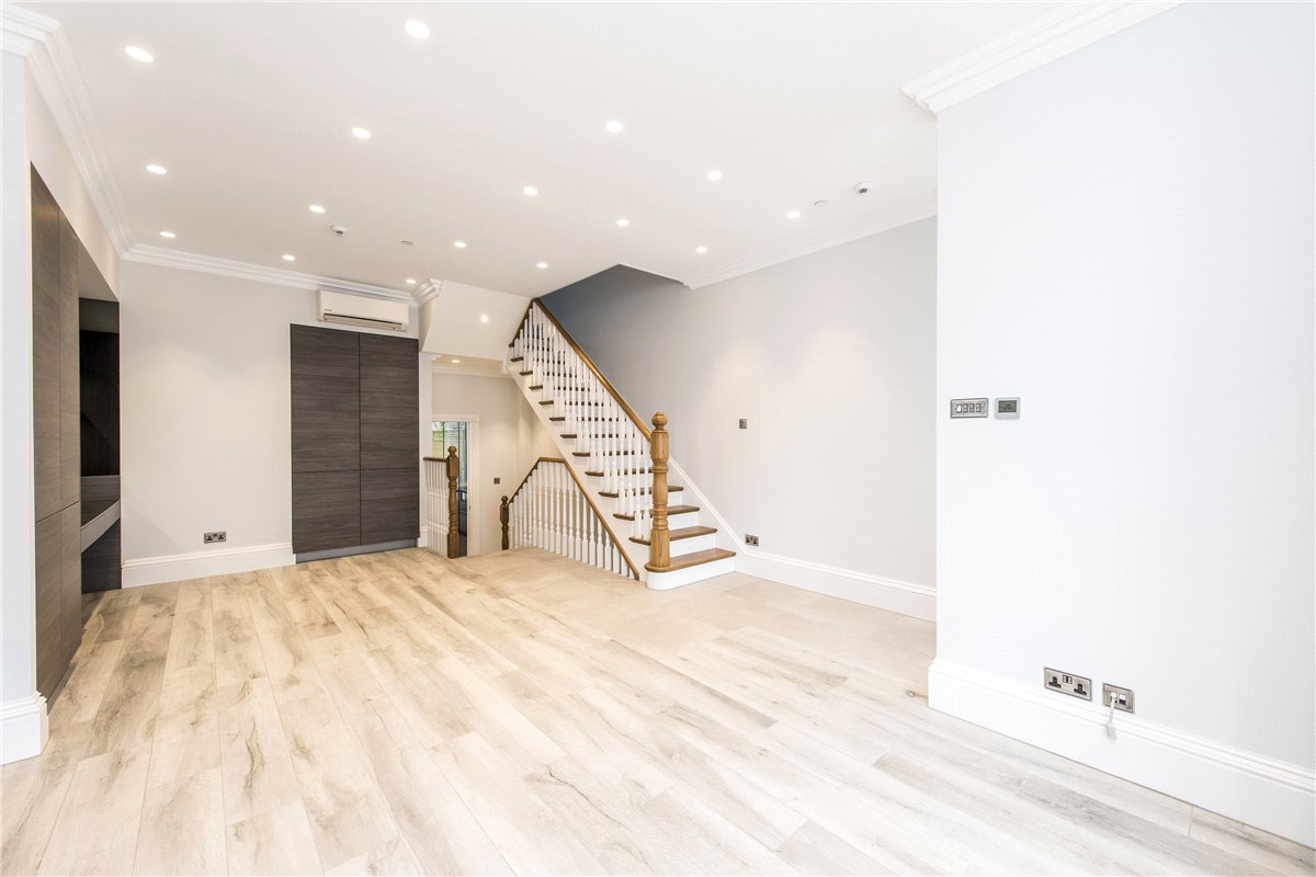 5 bedroom House, Kimbell Gardens, London, SW6 - Available, Image 15