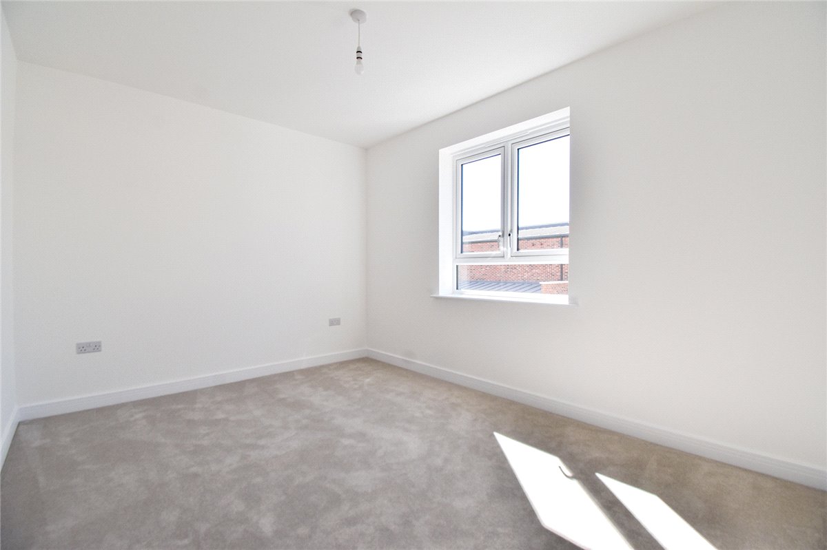 5 bedroom House, Saffron Way, Cambridge, CB1 - , Image 13