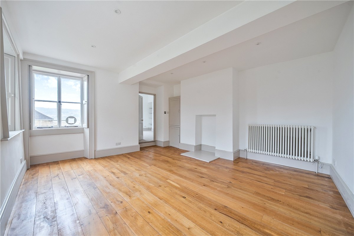 4 bedroom House, Holloway, Bath, BA2 - , Image 2