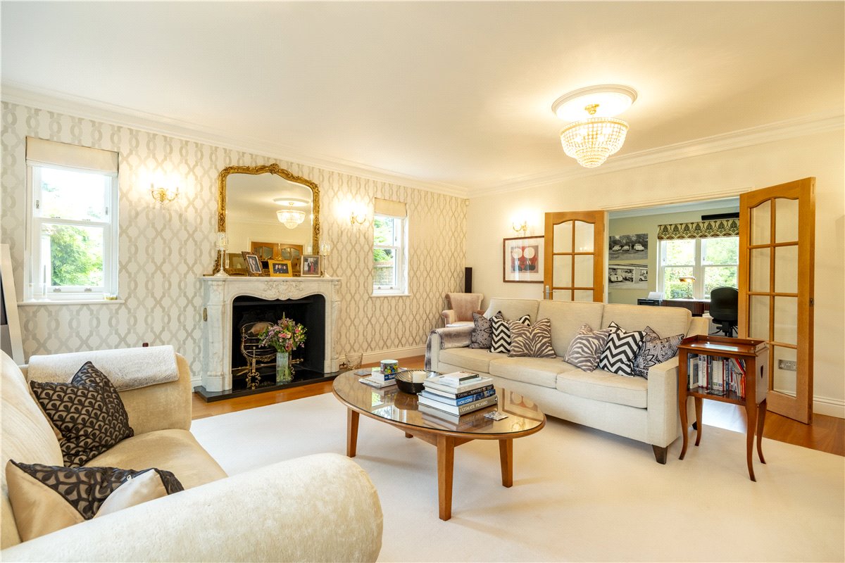 7 bedroom House, Milton Lilbourne, Pewsey, SN9 - Available, Image 2