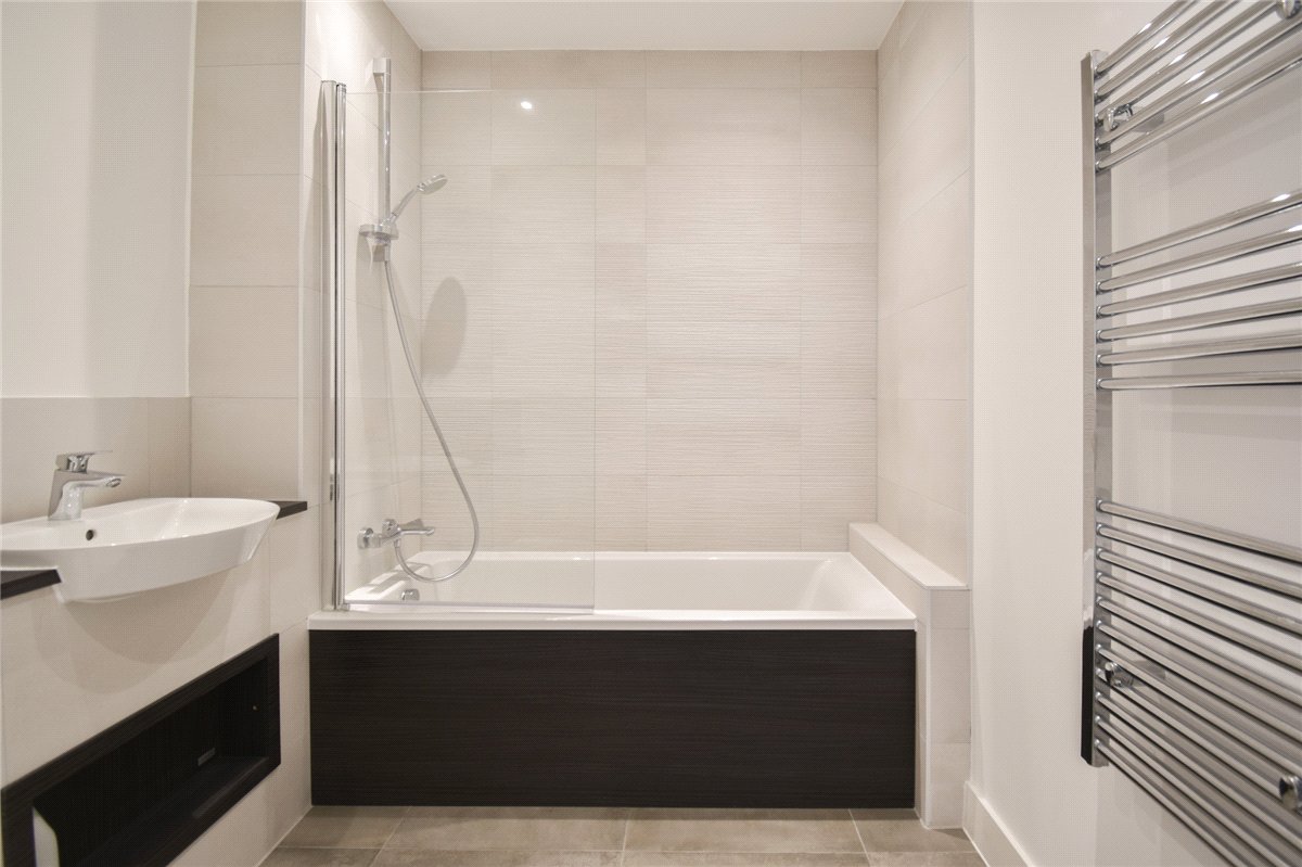 2 bedroom Flat, Eagle Street, Cambridge, CB1 - Available, Image 4
