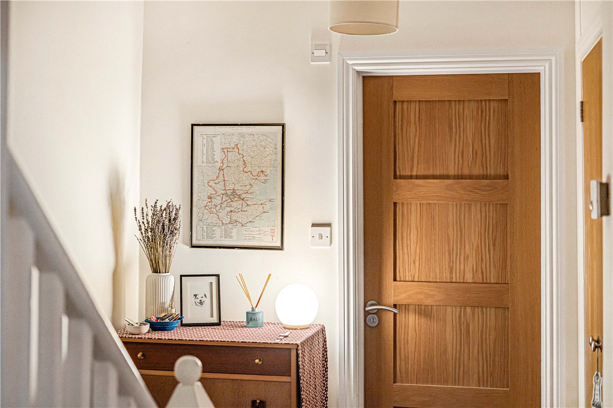 1 bedroom Maisonette, Walton Crescent, Oxford, OX1 - , Image 2