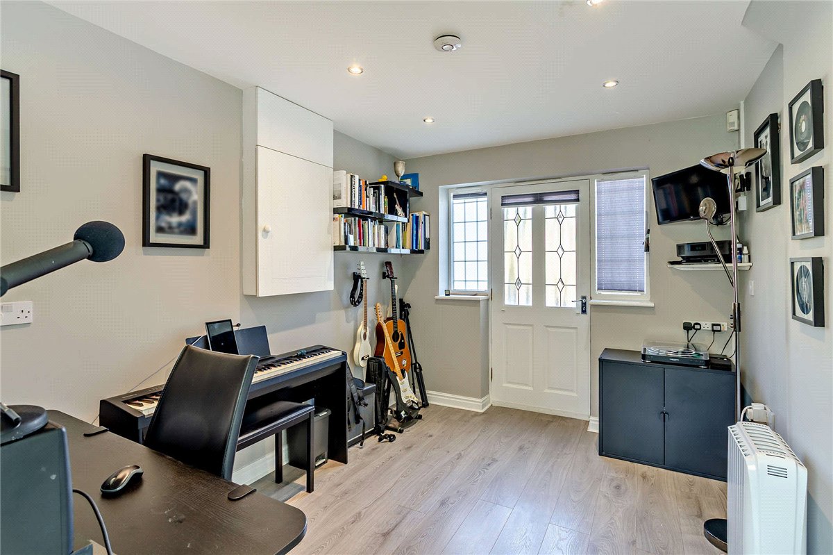4 bedroom House, Sedgegarth, Thorner, LS14 - Sold, Image 5