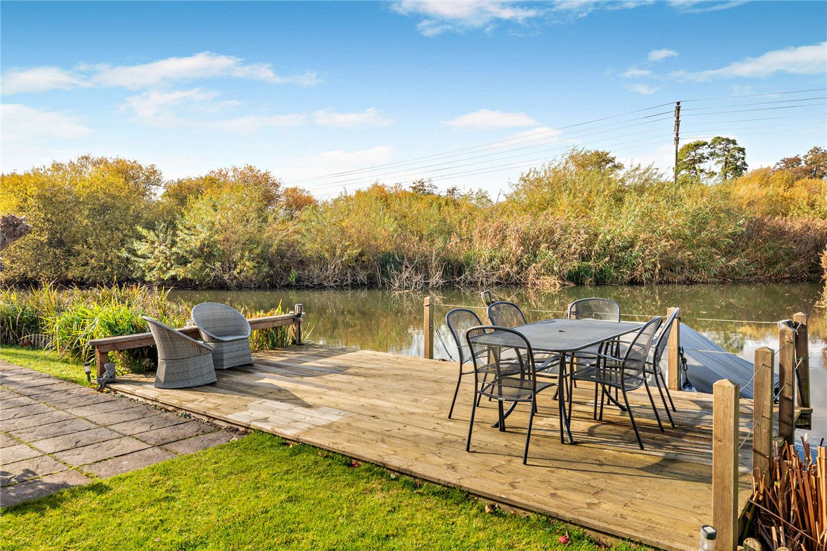 3 bedroom House, Crookham Hill, Thatcham, RG19 - Available, Image 4