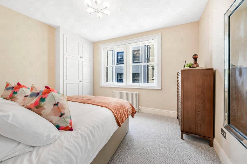 2 bedroom Flat, Frith Street, London, W1D - Available, Image 5