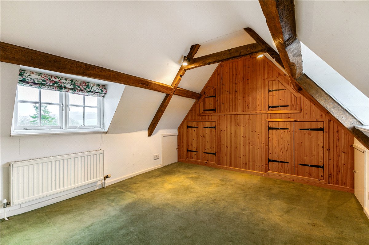 6 bedroom House, Farm Lane, Aldbourne, SN8 - Available, Image 17