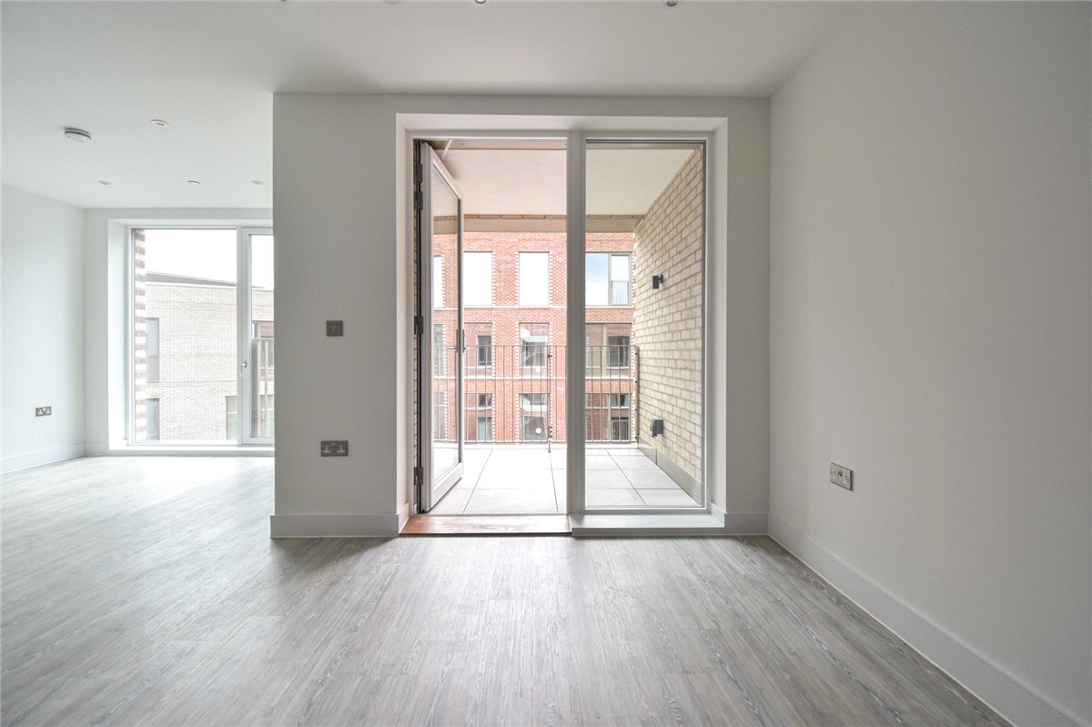 1 bedroom Flat, Appleton Way, Eddington, CB3 - , Image 2