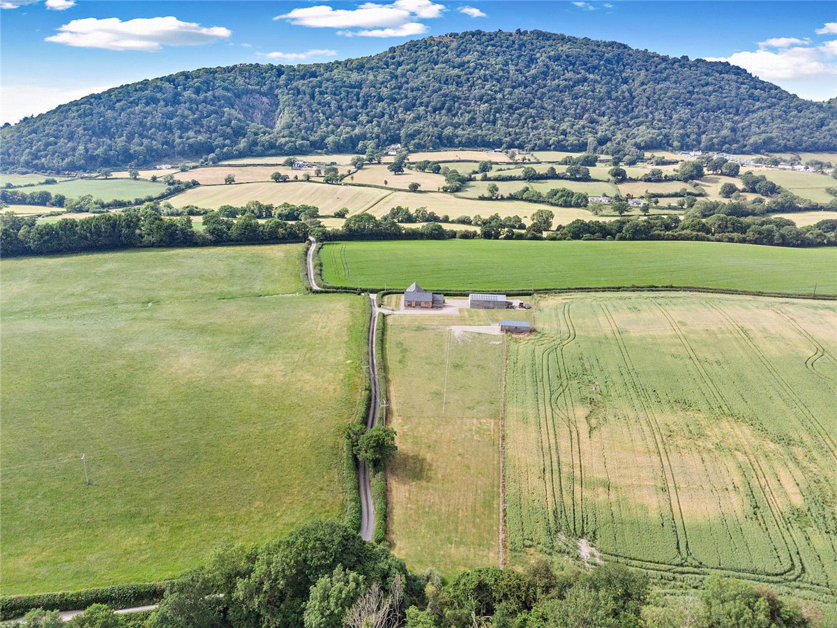 4 bedroom House, Trewern, Welshpool, SY21 - Available, Image 27