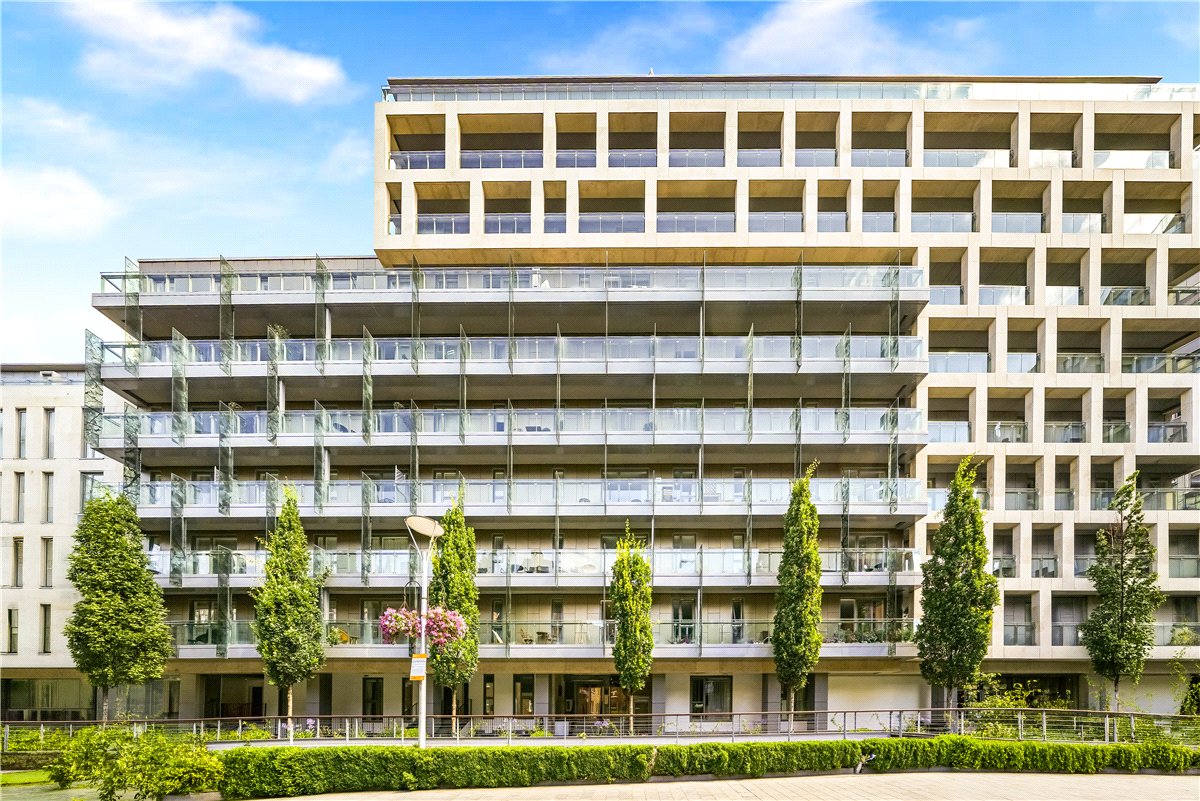 3 bedroom Flat, Gatiff Road, Pimlico, SW1W - Available, Image 14