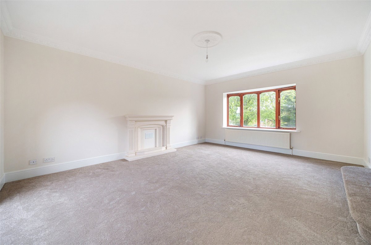 3 bedroom House, Church Lane, Middleton, B78 - Available, Image 4