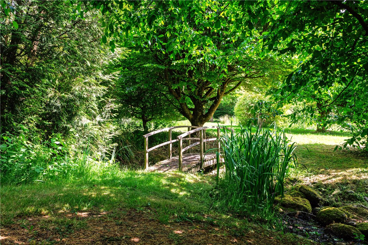 7 bedroom House, Milton Lilbourne, Pewsey, SN9 - Available, Image 9