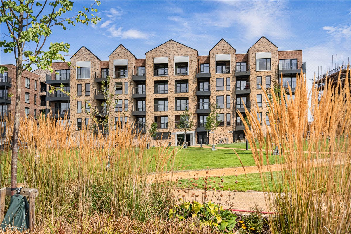 2 bedroom Flat, Munda Way, Oxford, OX2 - Let Agreed