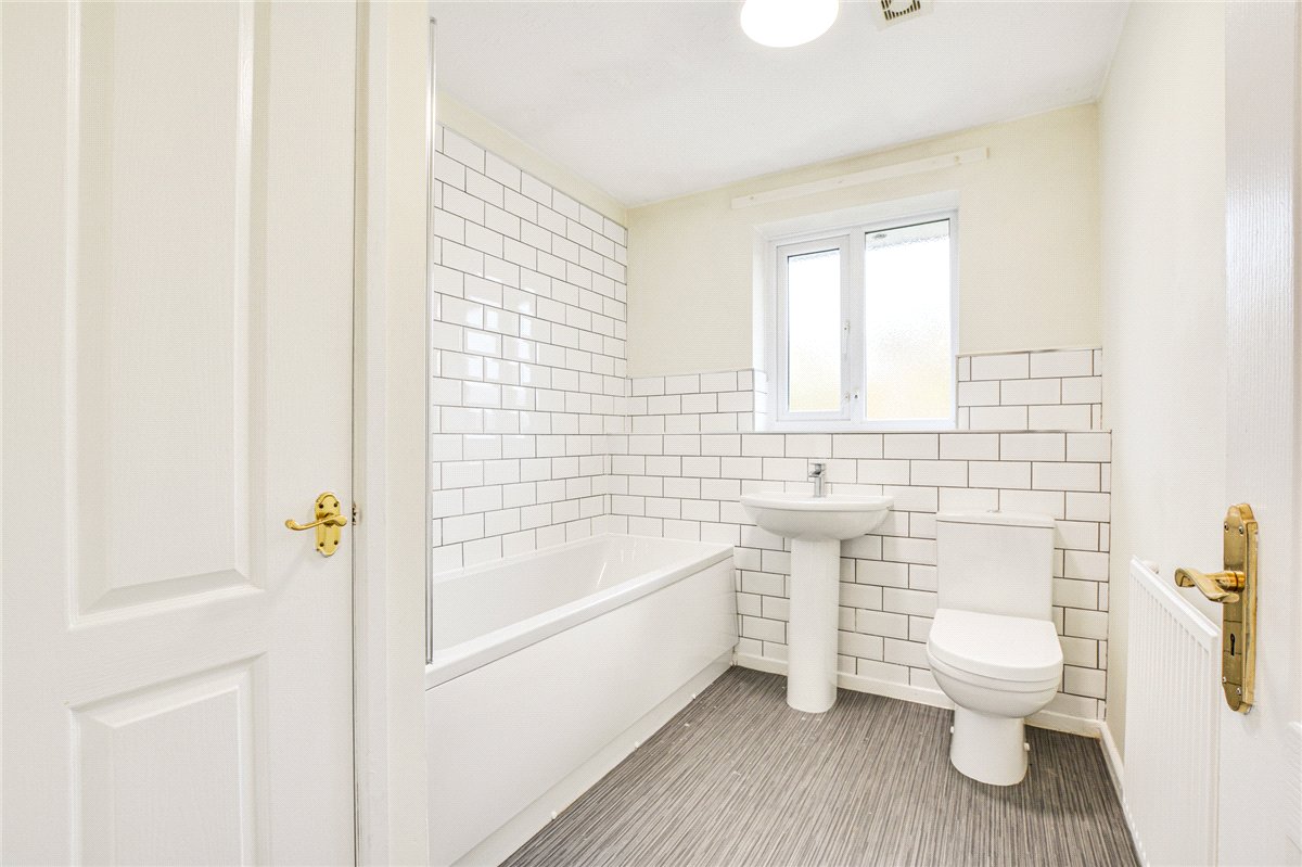 3 bedroom House, Burton Grove, Leighton, CW1 - Let Agreed, Image 5