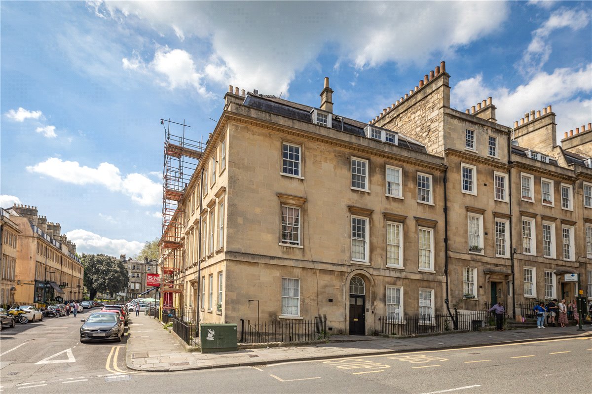 1 bedroom Flat, Oxford Row, Bath, BA1 - Sold, Image 2