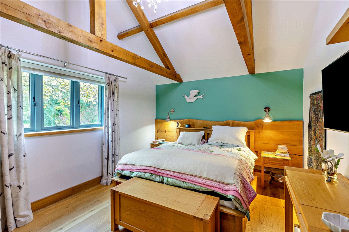 4 bedroom House, Long Lane, Shaw, RG14 - Sold STC, Image 7