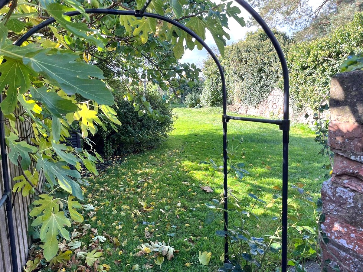 3 bedroom Cottage, Planetree Cottage, The Green, DL8 - , Image 8