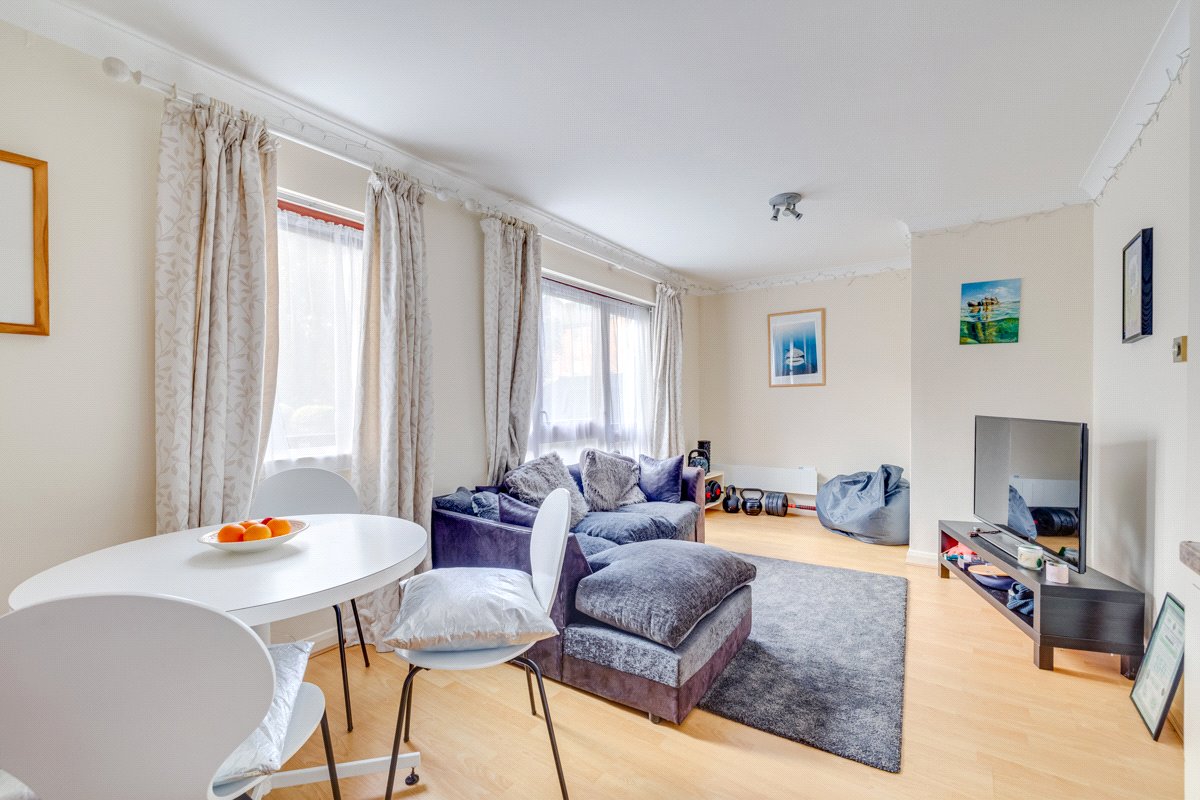 2 bedroom Flat, Maltings Place, Fulham, SW6 - Available, Image 6