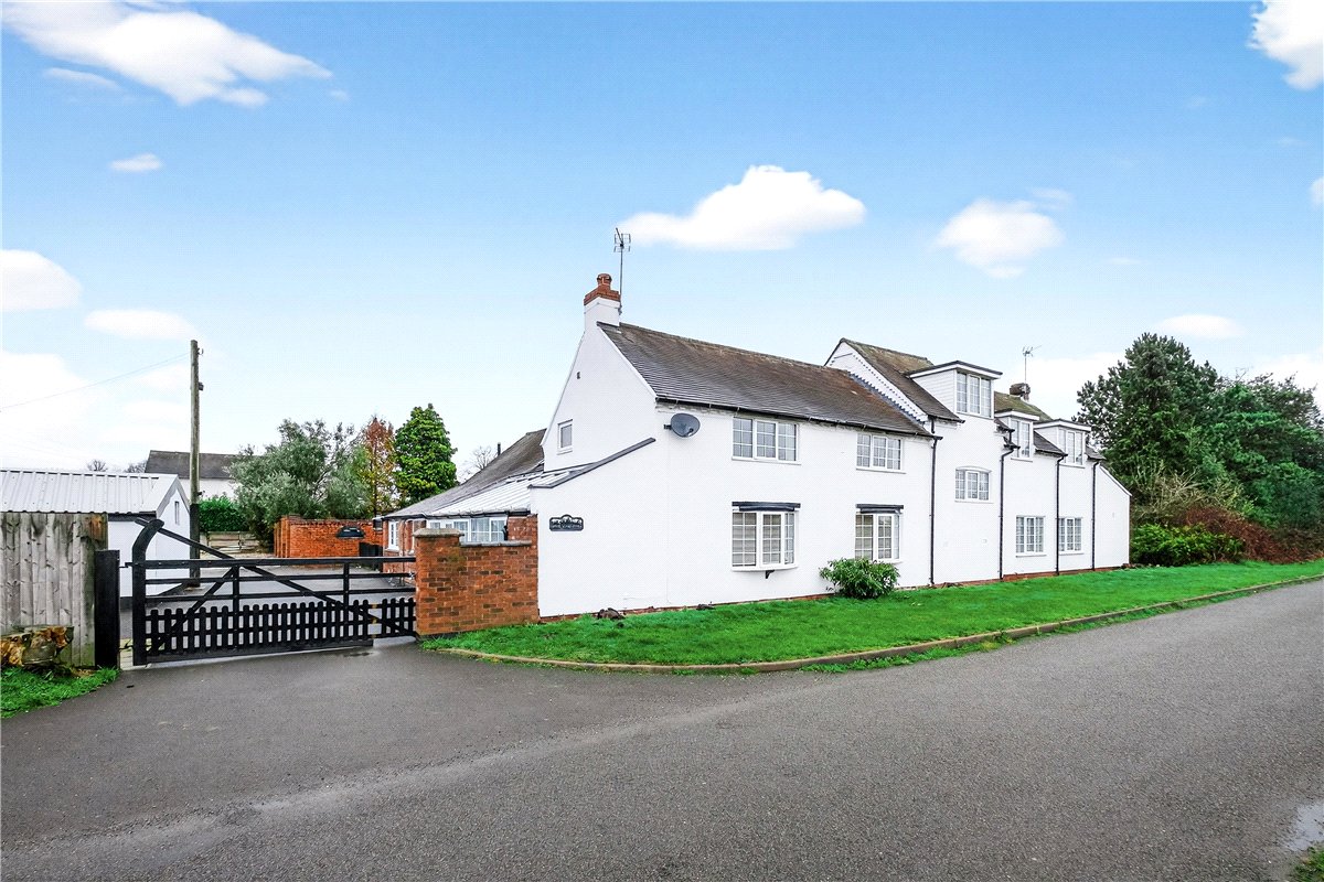 5 bedroom House, Shaw Lane, Hanch, WS13 - Available