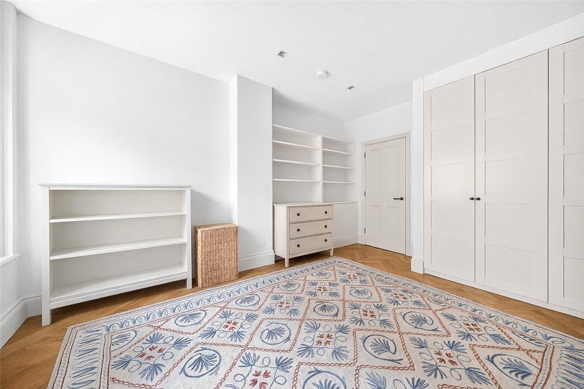 4 bedroom Maisonette, Harrington Gardens, South Kensington, SW7 - Available, Image 25