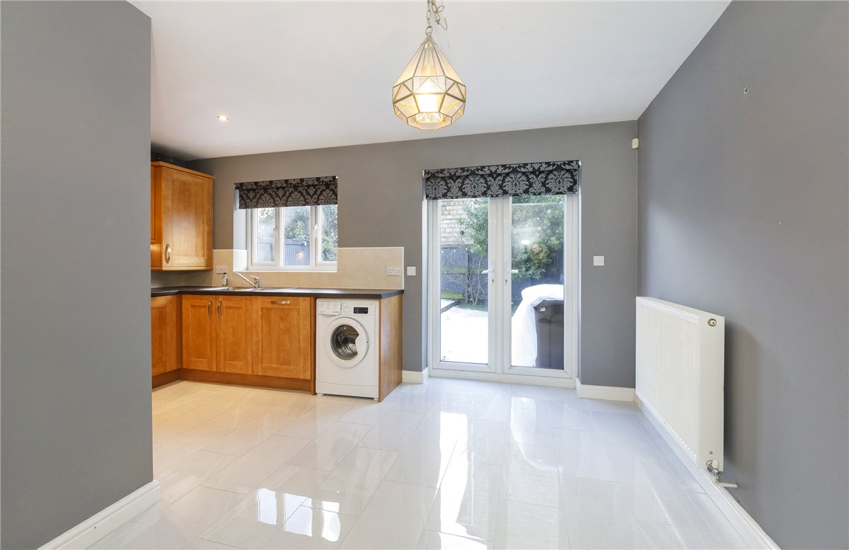 4 bedroom House, Gresford Close, Woolley Grange, S75 - Let Agreed, Image 2