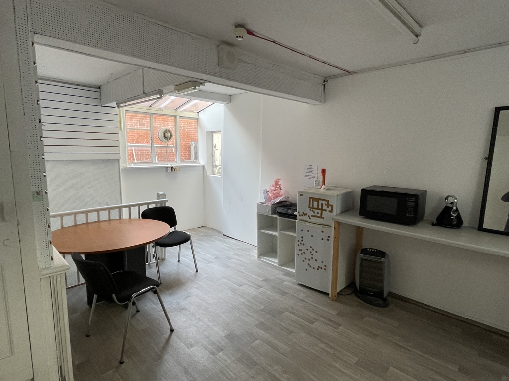 390 Sq Ft, The Arcade, Bristol, BS1 - Available, Image 8