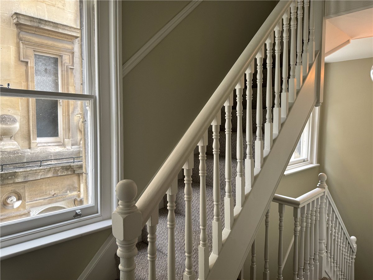 3 bedroom Maisonette, London Street, Bath, BA1 - Available, Image 5