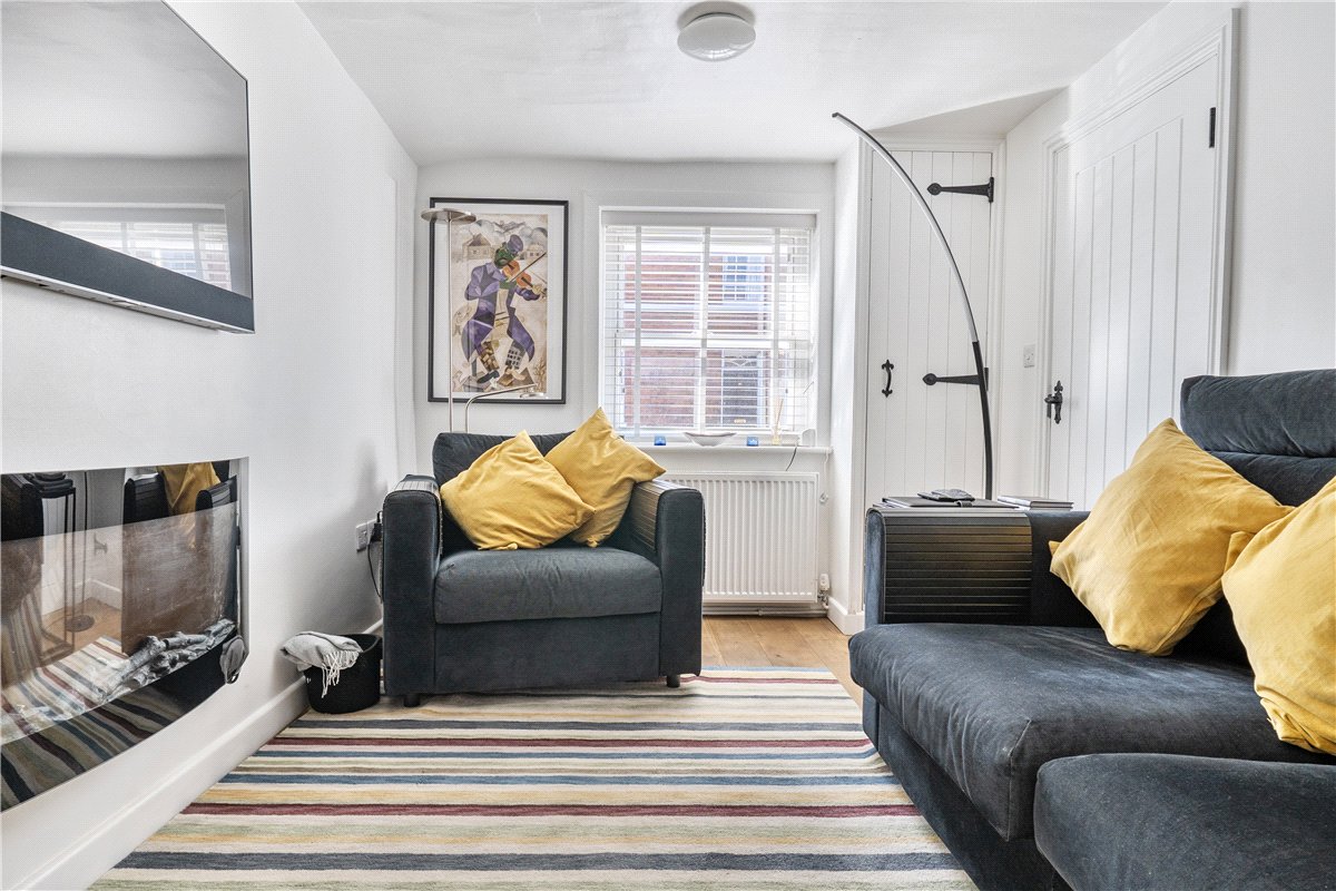 1 bedroom Cottage, St. Martins, Marlborough, SN8 - Available, Image 8