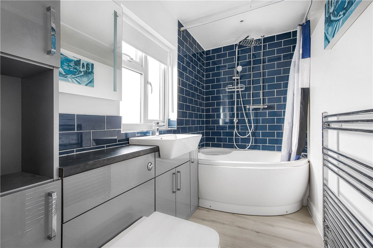 3 bedroom House, The Causeway, East Hanney, OX12 - Available, Image 13