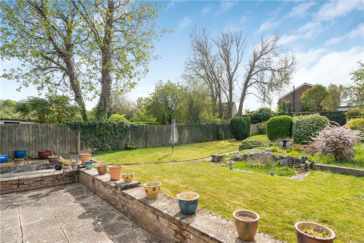 3 bedroom House, Five Stiles Road, Marlborough, SN8 - Sold, Image 6