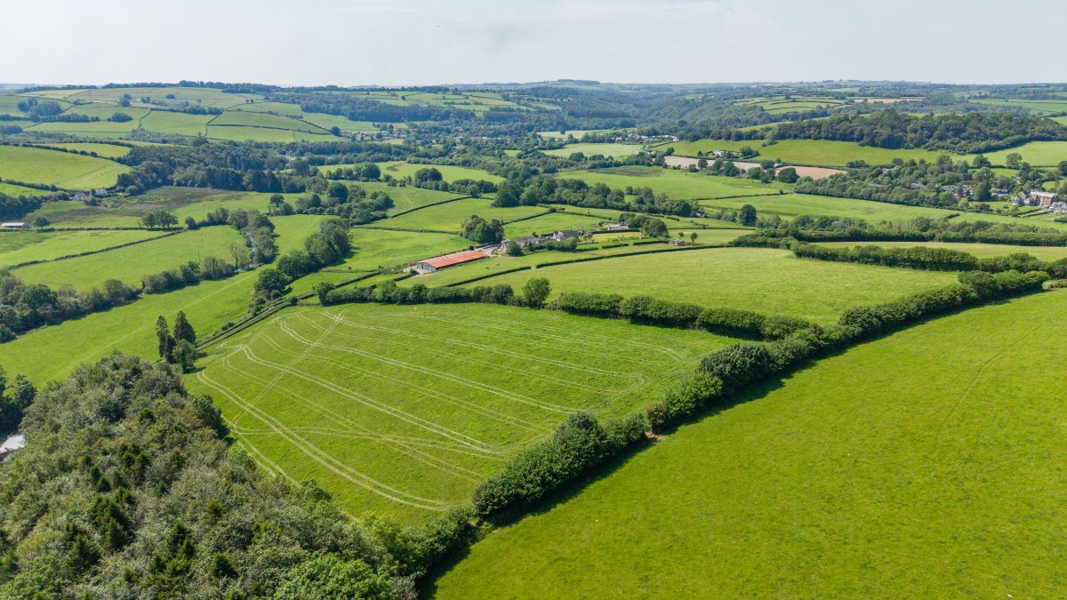 163.92  Farm, Perry Farm, Dulverton, TA22 - Available, Image 6