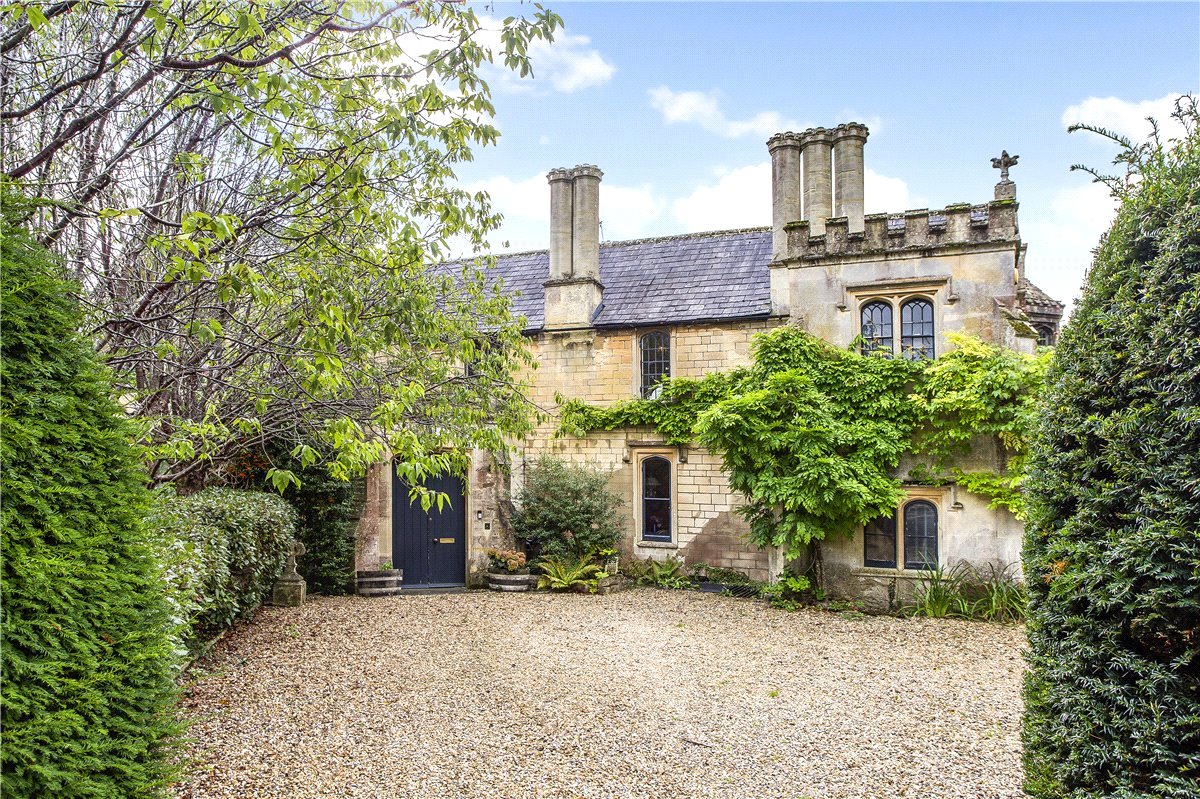 8 bedroom House, Castlefields, Calne, SN11 - Available, Image 18