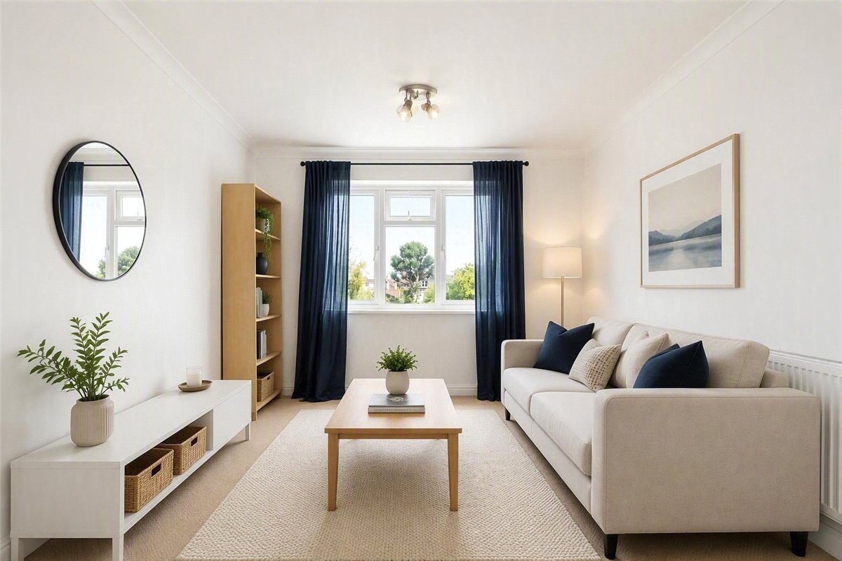 2 bedroom Flat, Trinity Road, London, SW17 - Available