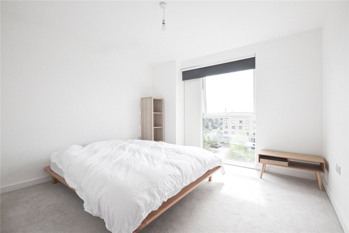 2 bedroom Flat, Poulter Walk, Trumpington, CB2 - Let Agreed, Image 5