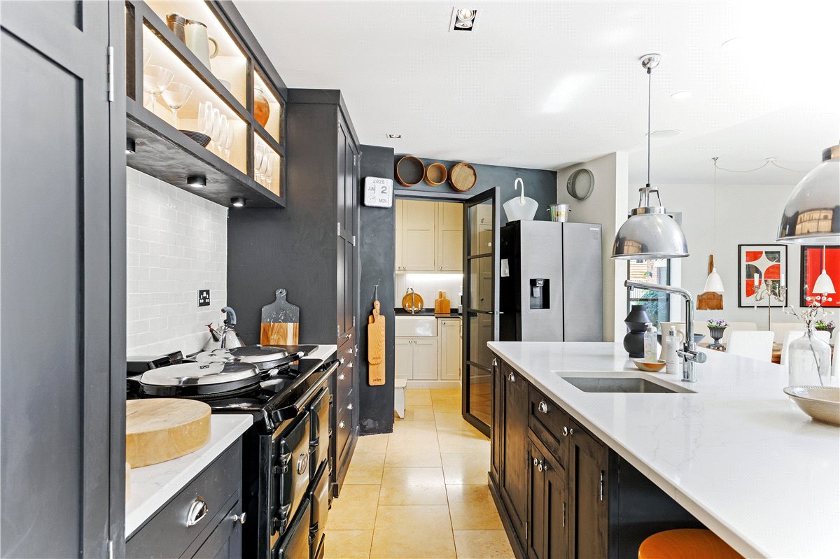 3 bedroom House, Lockeridge, Marlborough, SN8 - Sold STC, Image 14