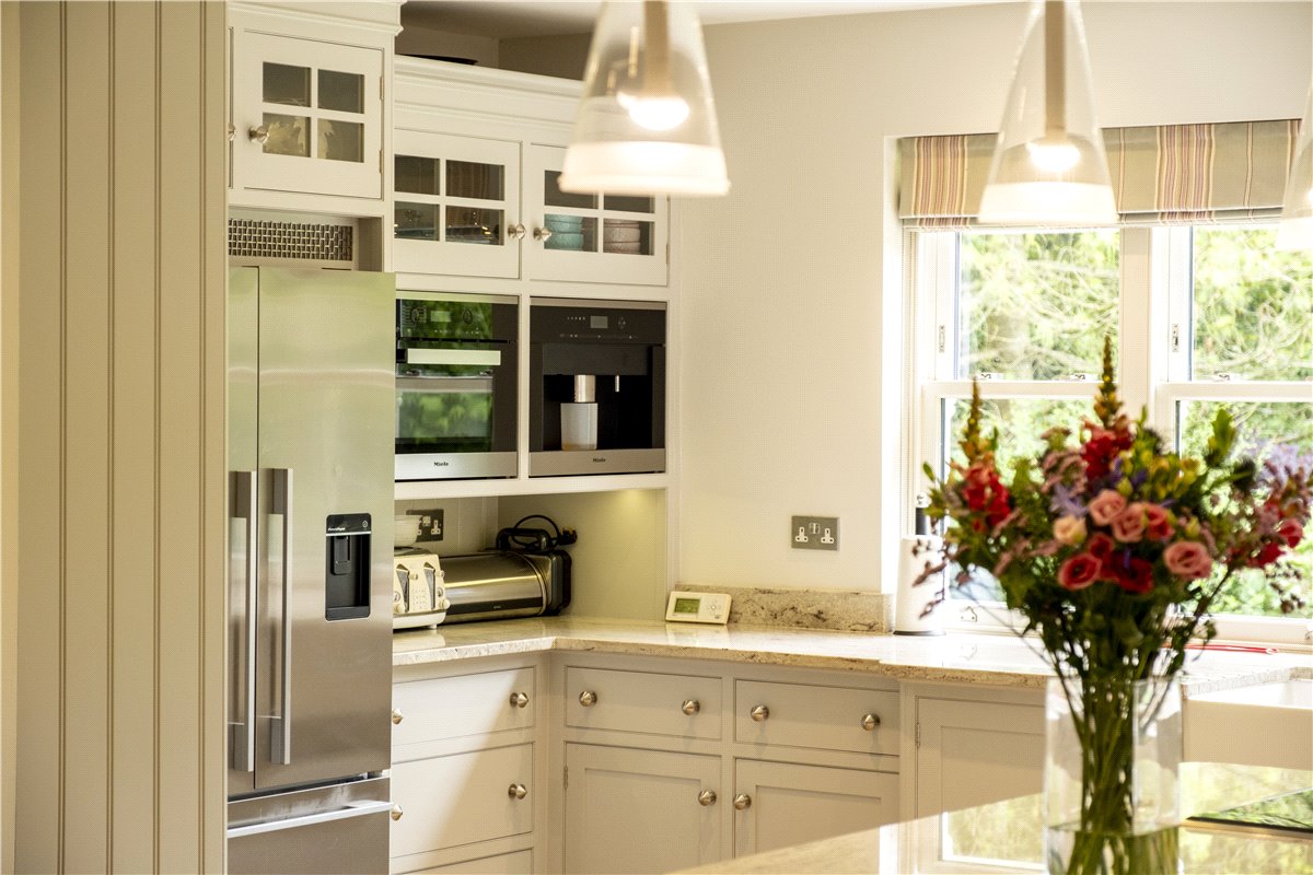 7 bedroom House, Milton Lilbourne, Pewsey, SN9 - Available, Image 12