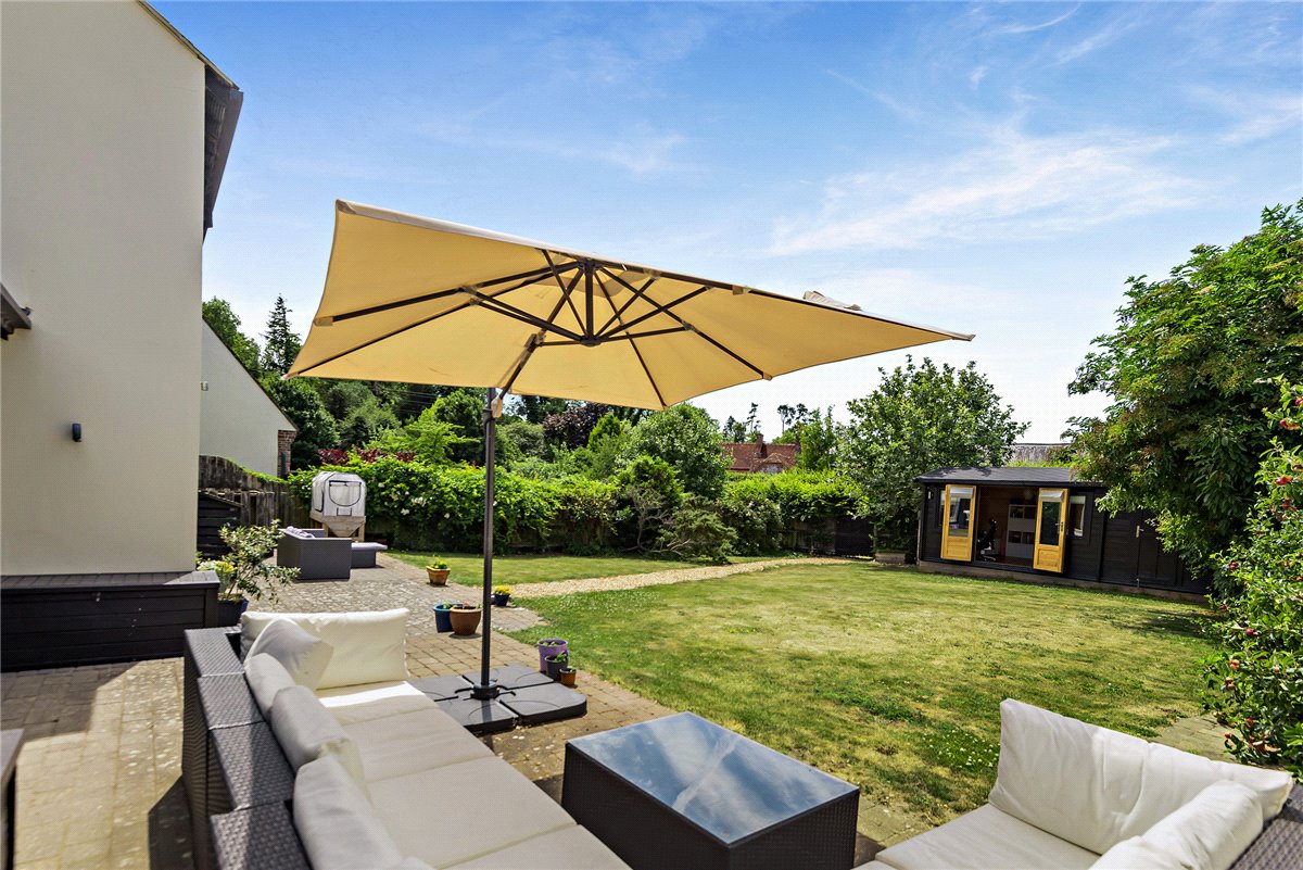 4 bedroom Barn Conversion, Hurstbourne Priors, Whitchurch, RG28 - Available, Image 15