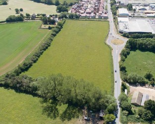 4.12 acres Development Land, Oxford Road, Calne, SN11 - Available, Image 2